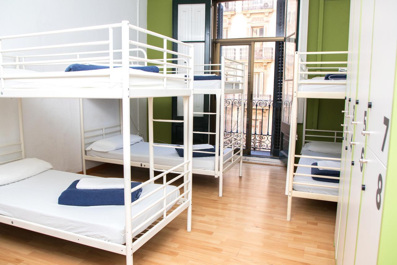 Sant Jordi Alberg Barcelone Lits d'auberge photo