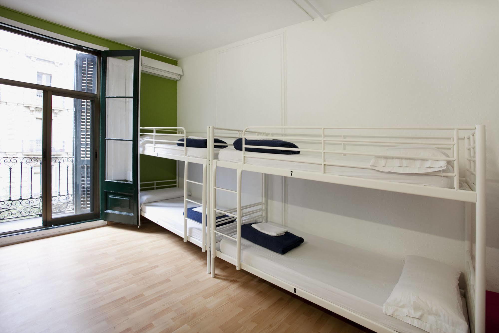 Sant Jordi Alberg Barcelone Extérieur photo